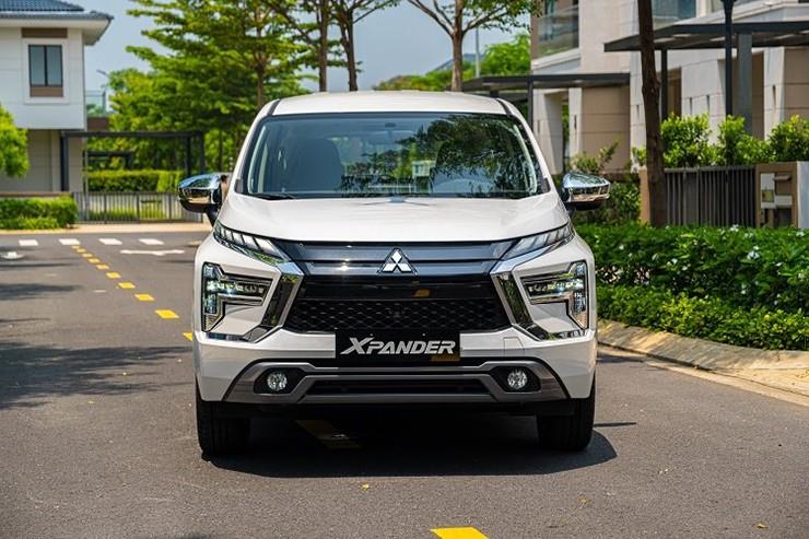 Giá xe Mitsubishi Xpander lăn bánh tháng 4/2024, ưu đãi 50% LPTB