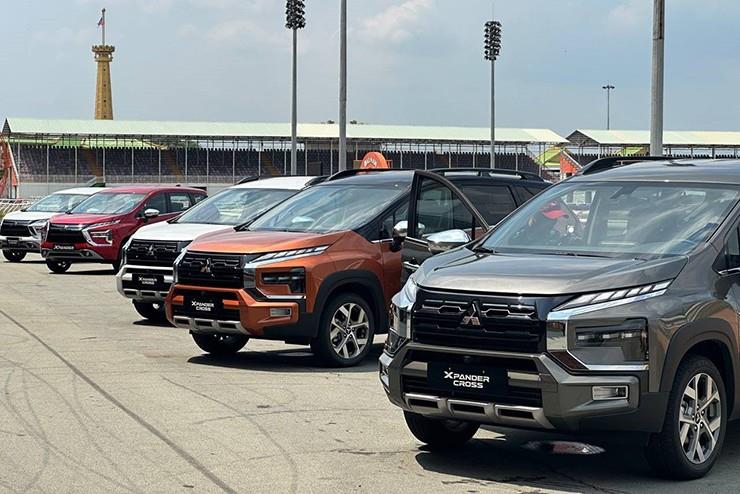 Giá xe Mitsubishi Xpander Cross tháng 6/2025, hỗ trợ 50% phí trước bạ
