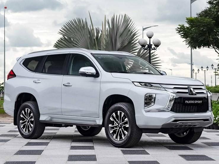 Mitsubishi Pajero Sport có ưu đãi khủng lên đến 220 triệu đồng trong tháng này