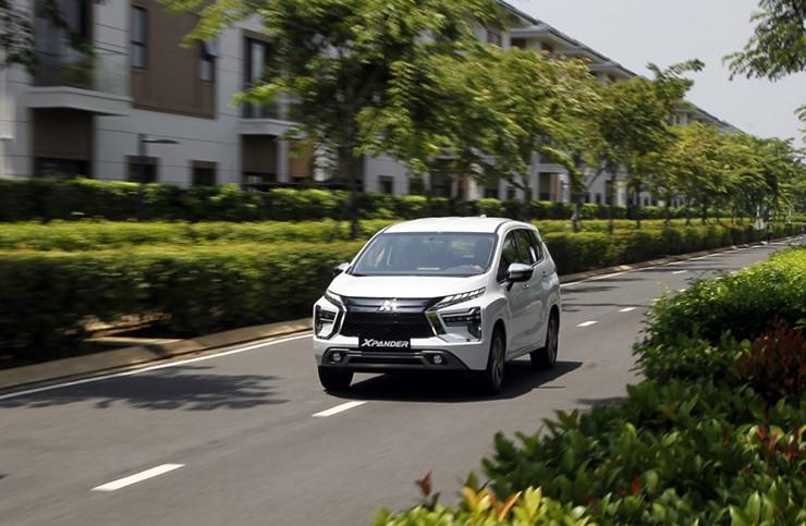 Giá xe Mitsubishi Xpander tháng 5/2024, ưu đãi 100% LPTB