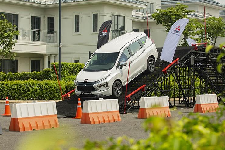 Giá xe Mitsubishi Xpander tháng 2/2025, hỗ trợ 50% phí trước bạ